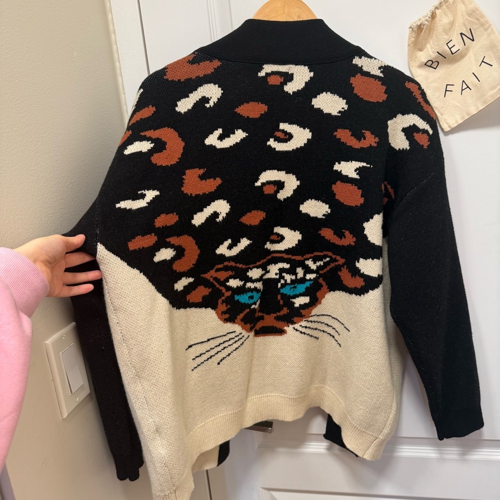 Pepaloves Leopard Print Sweater with Cat Design